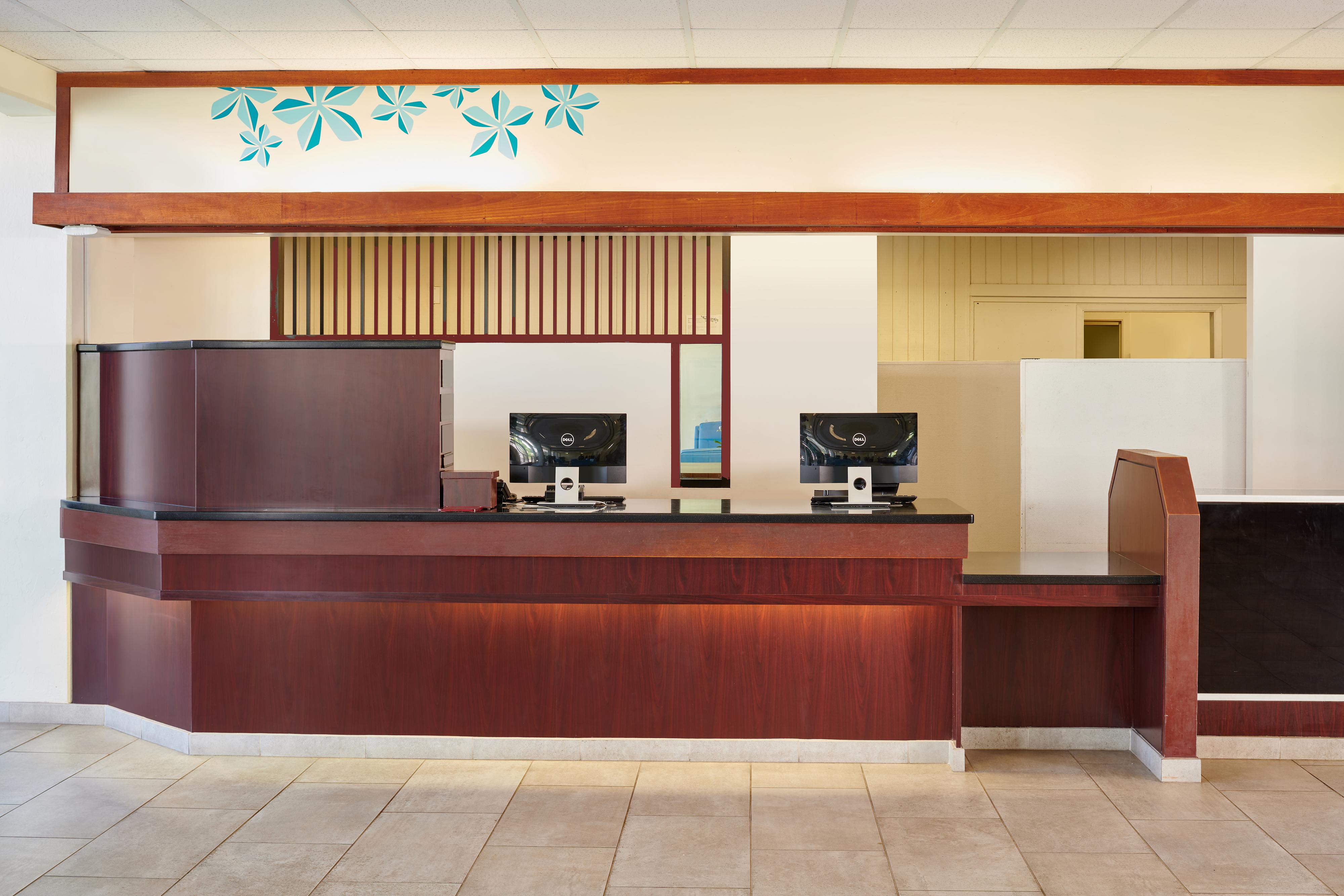 Maui Beach Hotel Kahului Eksteriør billede