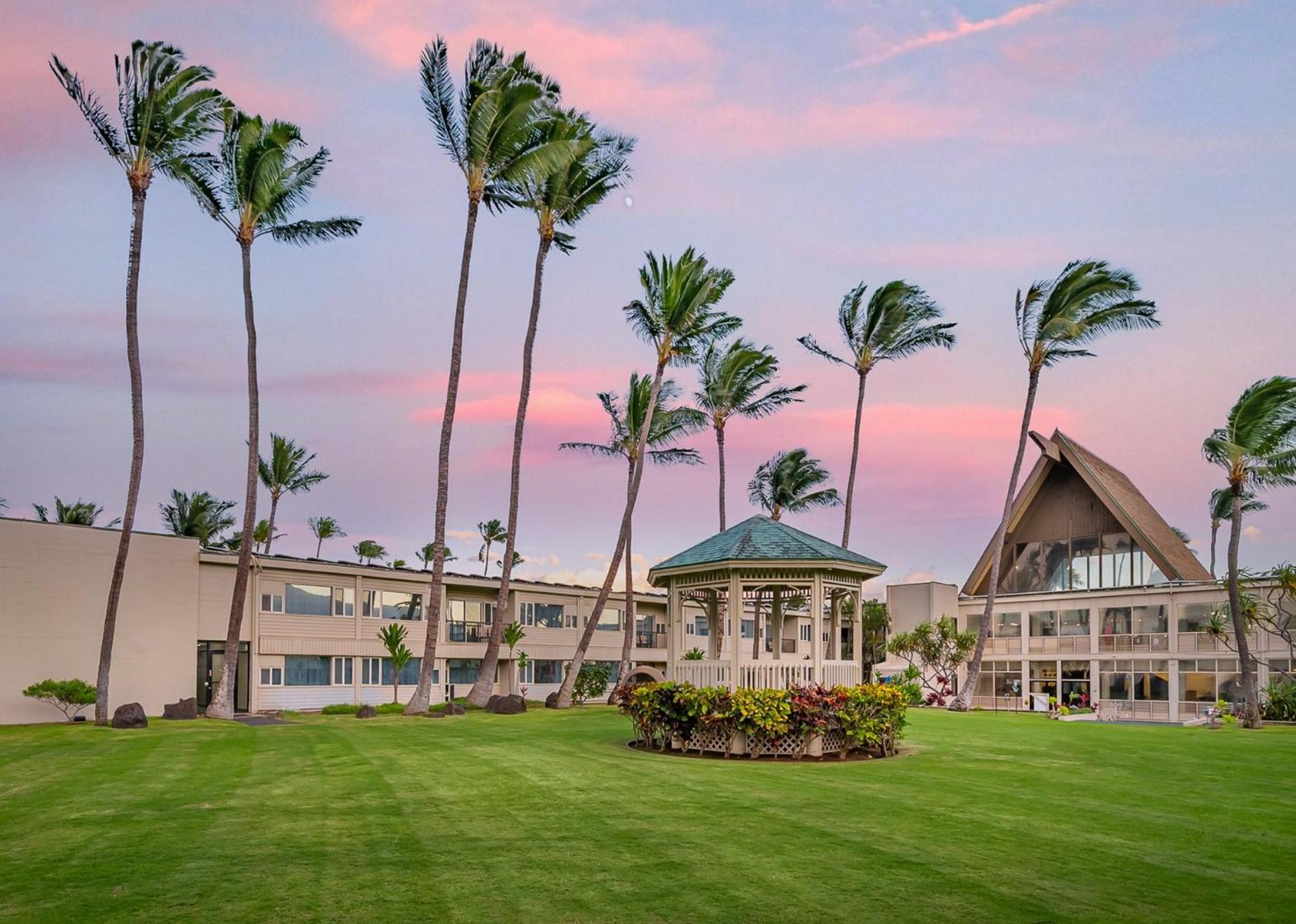 Maui Beach Hotel Kahului Eksteriør billede