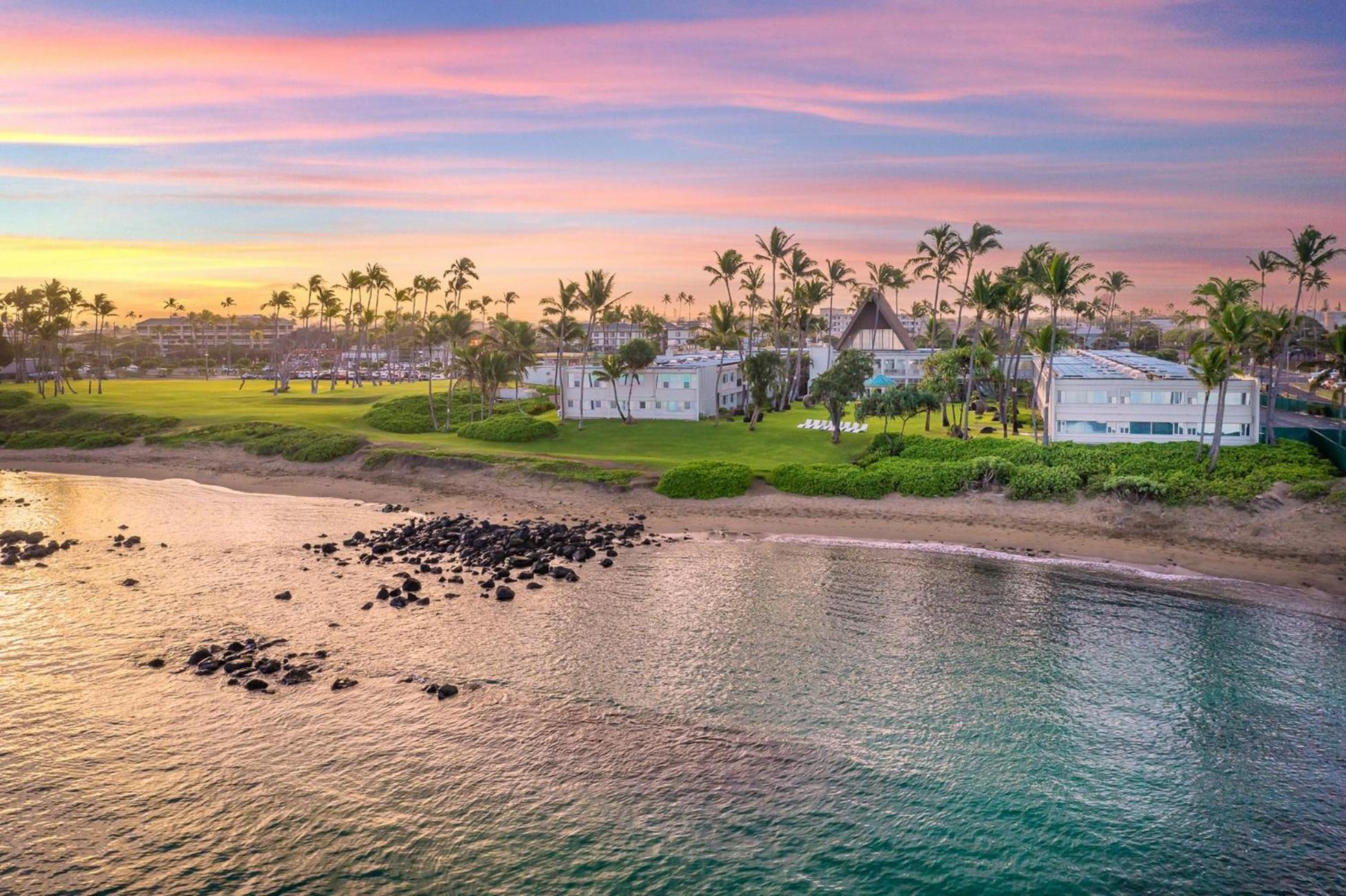 Maui Beach Hotel Kahului Eksteriør billede
